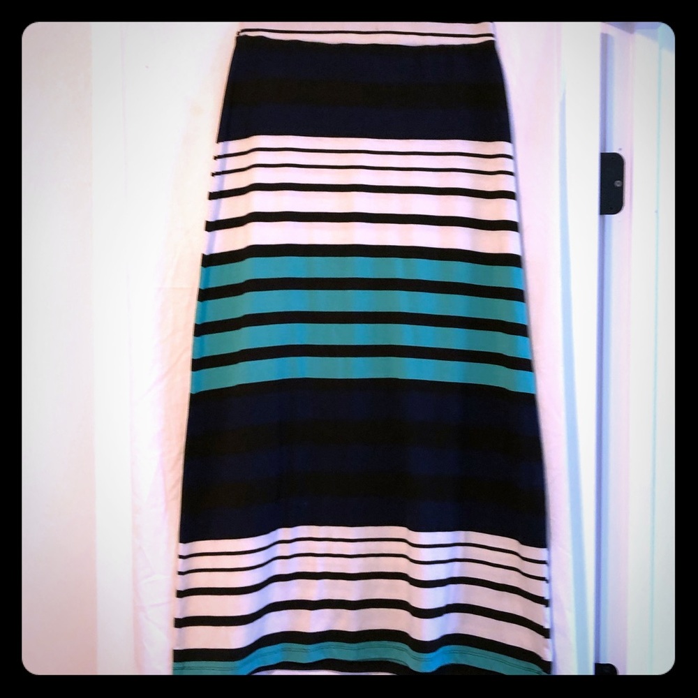 Maxi skirt